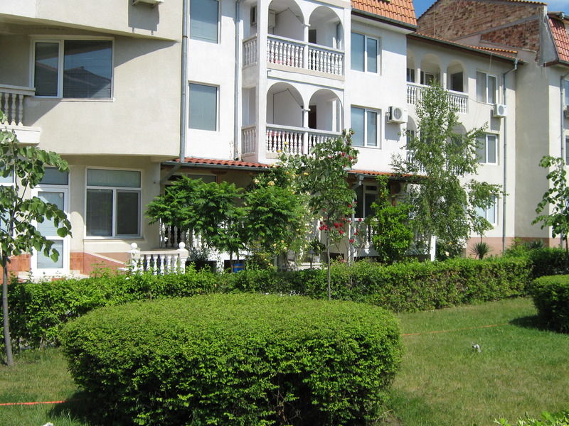 Bravo Apartments Słoneczny Brzeg Zewnętrze zdjęcie